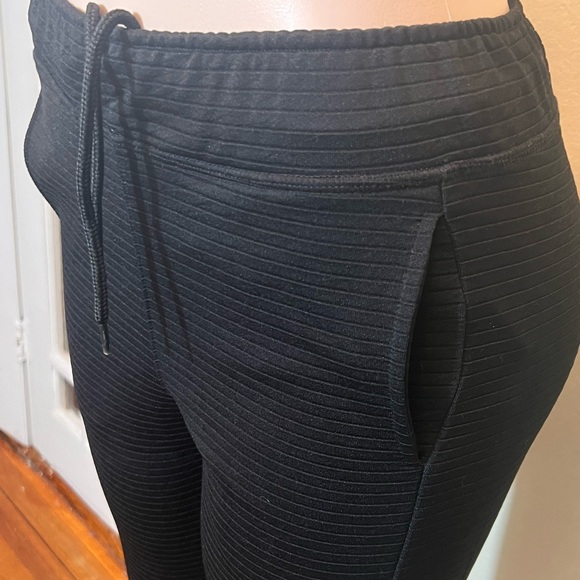 HAN KJOBENHAVN Women’s Sweatpants - Picture 8 of 10